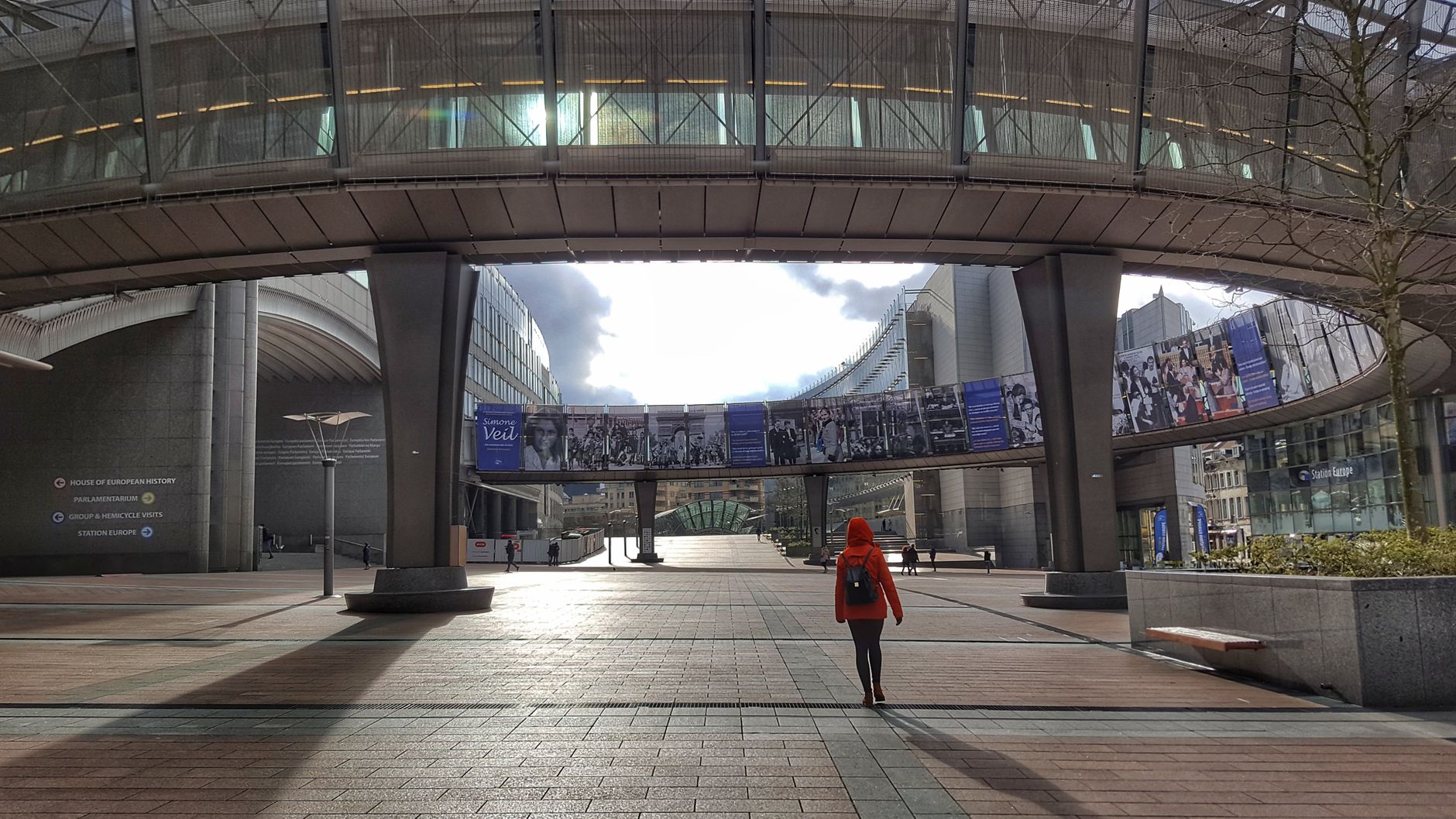 European Parliament building – EEA passporting and cross-border regulation